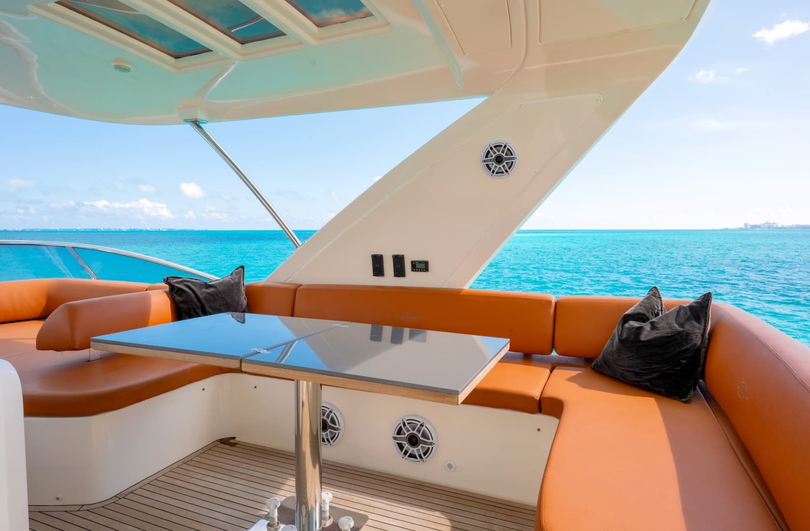 2011 Azimut 58 Fly - Image 19