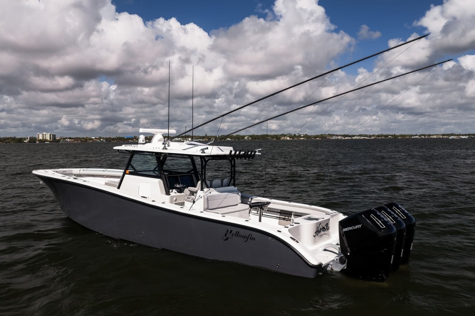 2023 Yellowfin Offshore - Image 3