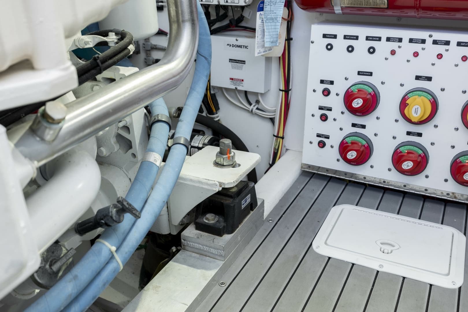 2019 Albemarle 410 Express Fisherman - Image 40