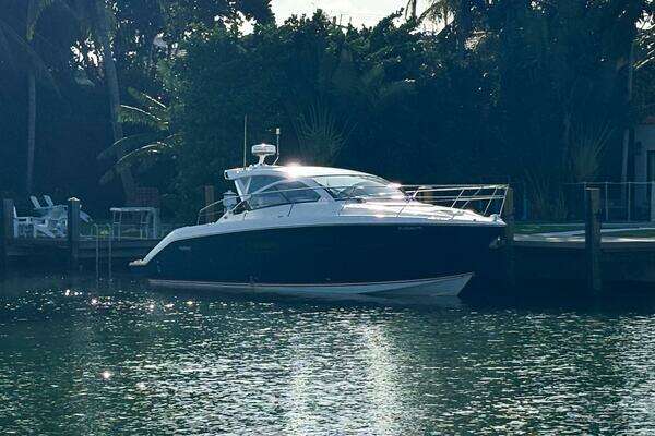 2014 Pursuit SC 365i