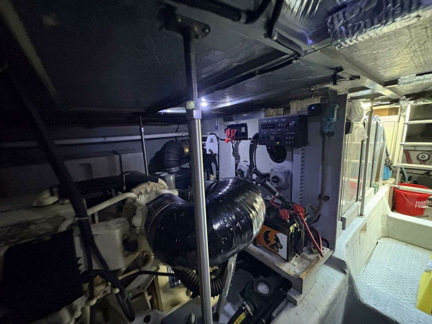 1999 Carver 530 Voyager Pilothouse - Image 62