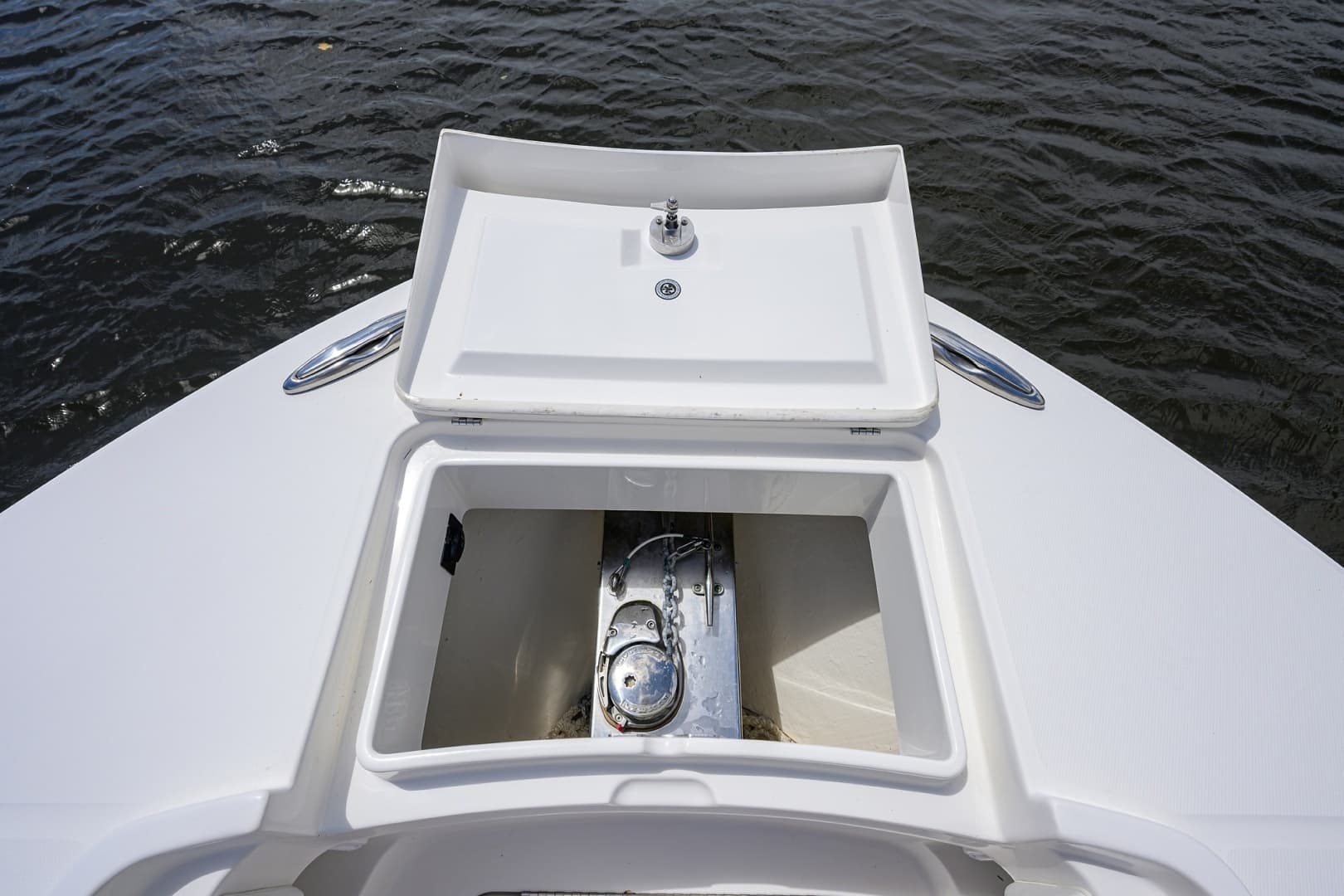 2019 Regulator Center Console - Image 17