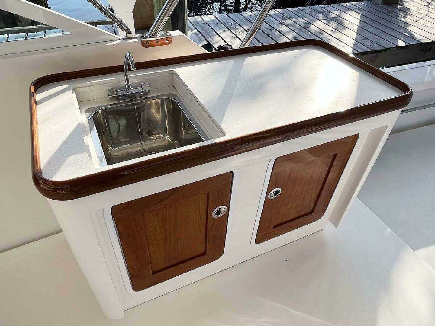 2013 Hunt Yachts Harrier 36 - Image 13