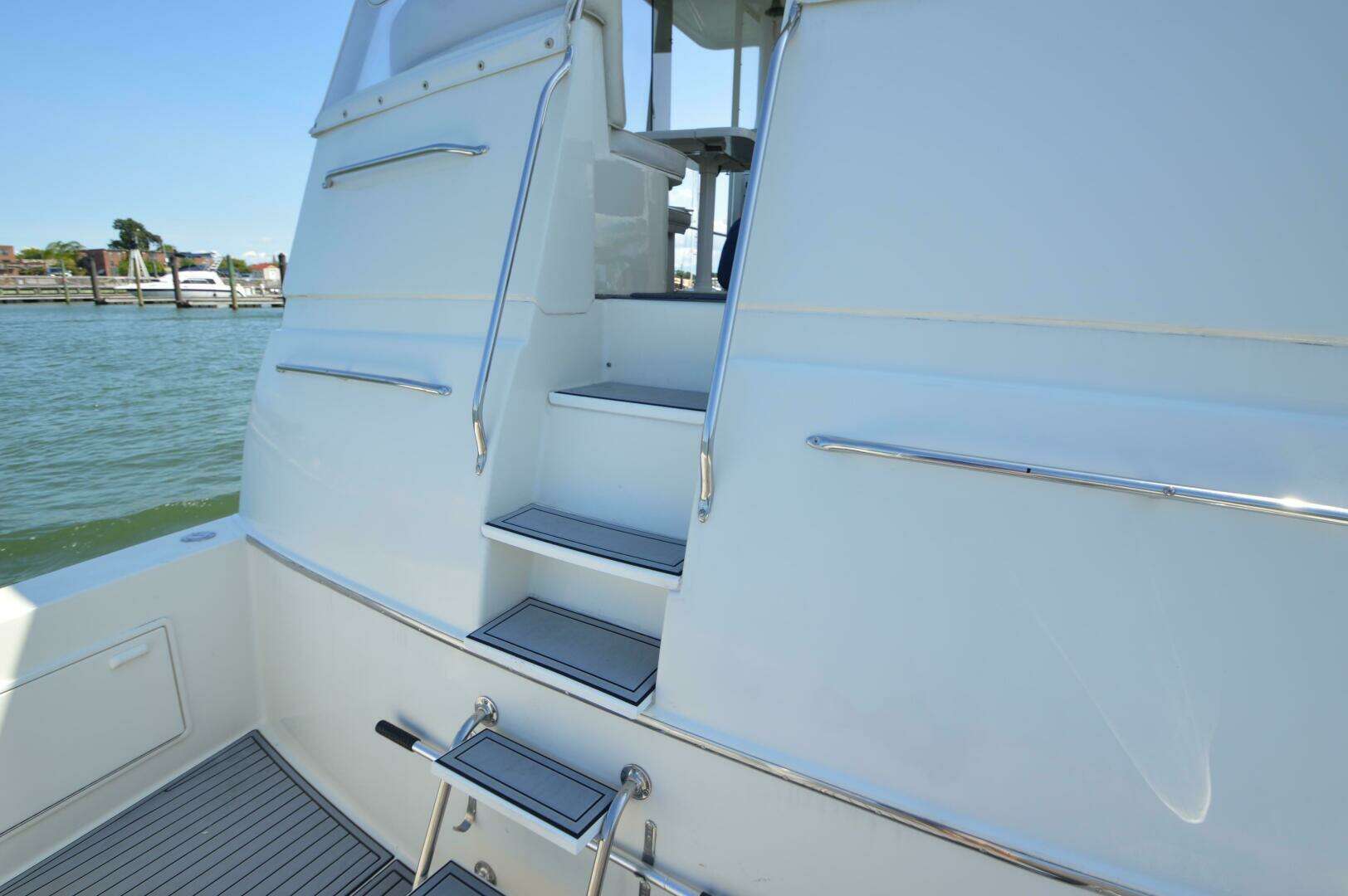 1995 Ocean 48 Cockpit Motor Yacht - Image 107