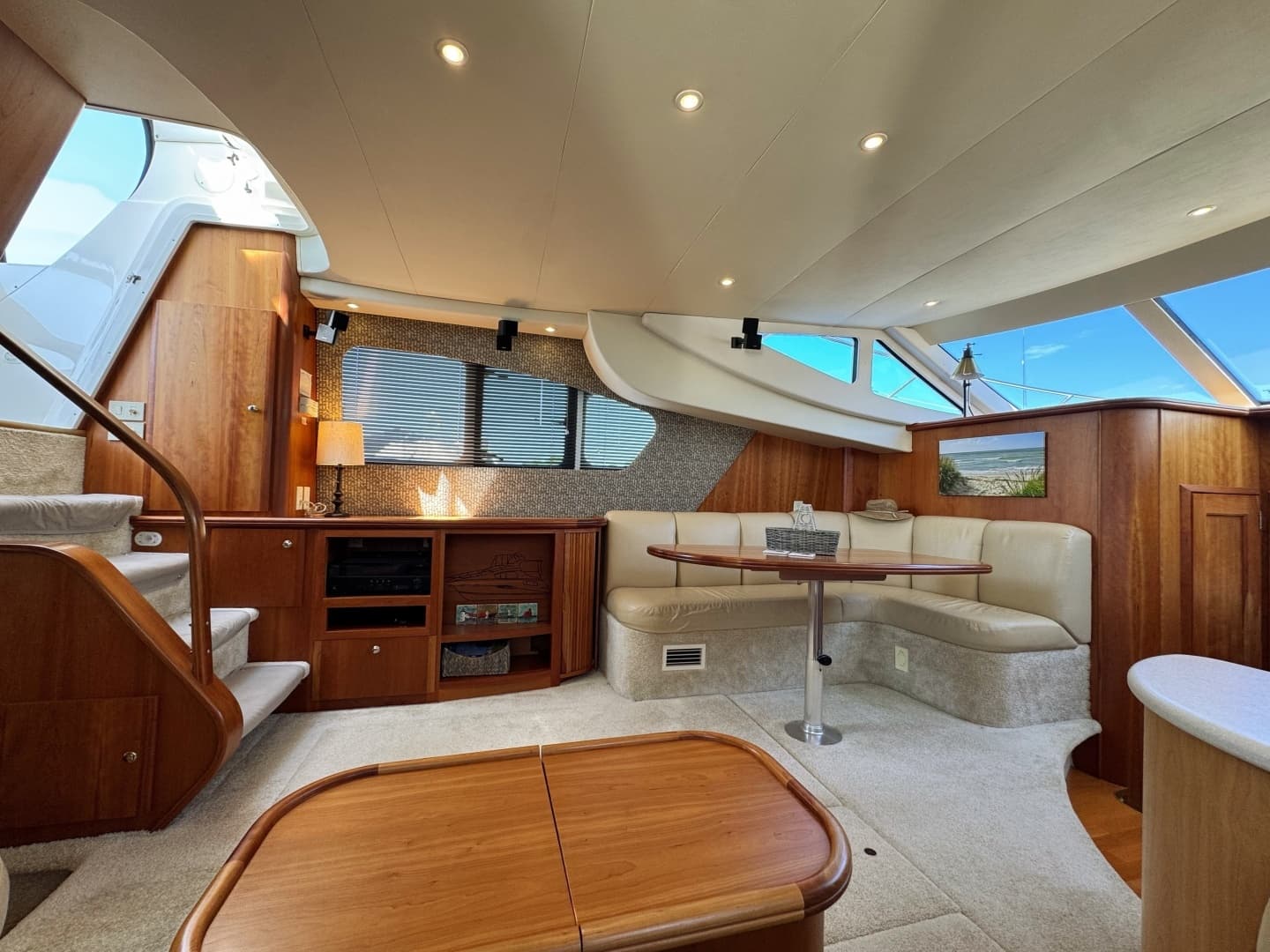 2002 Silverton 39 Motor Yacht - Image 42
