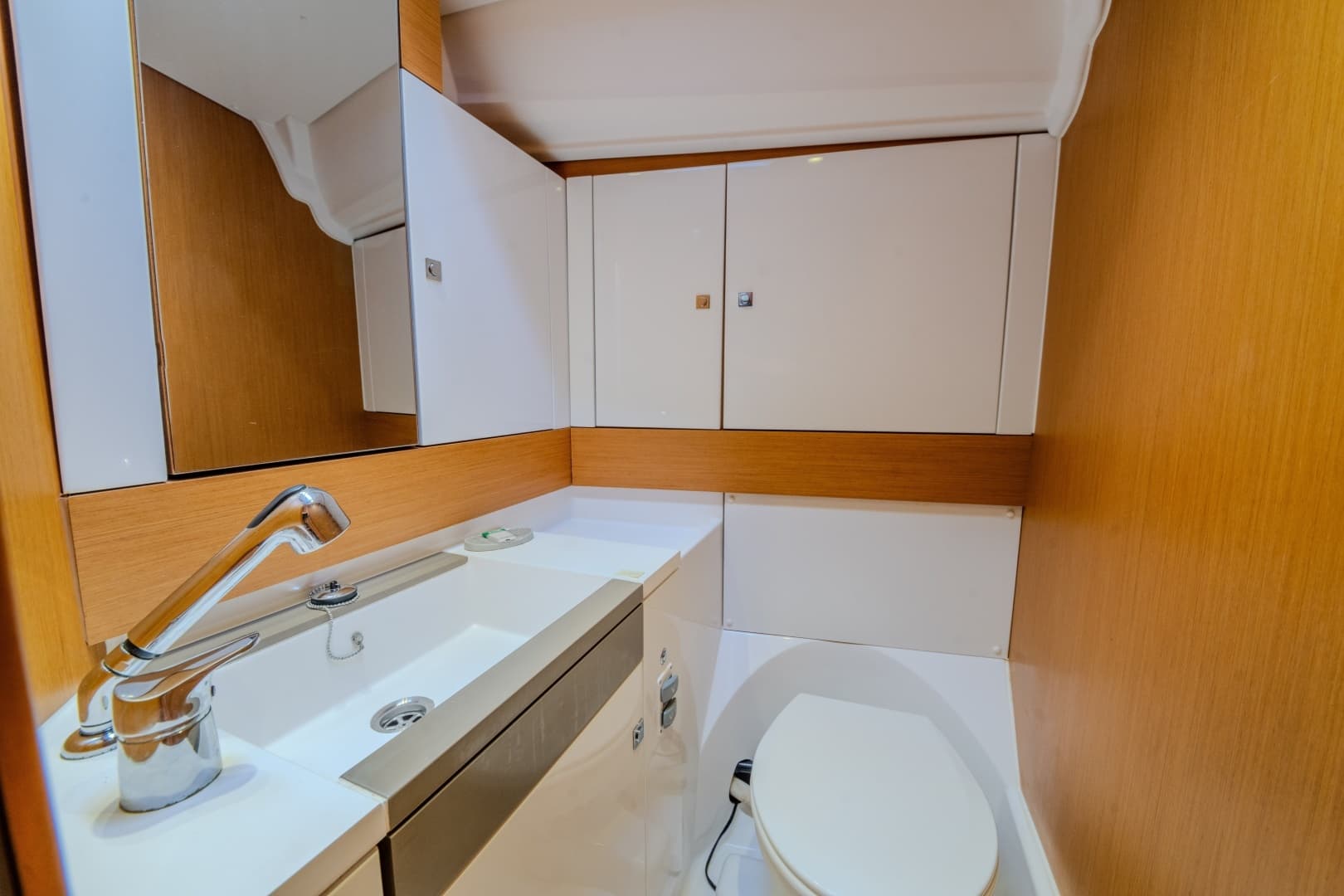 2015 Jeanneau 41 DS - Image 67