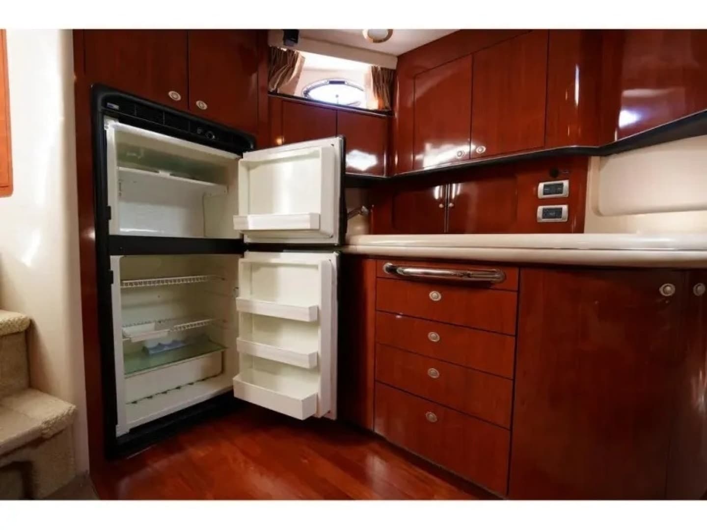 2004 Sea Ray — - Image 30