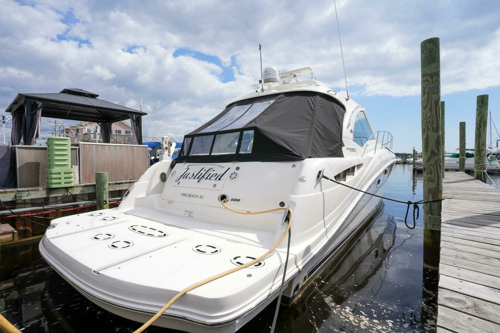 2010 Sea Ray 500 Sundancer - Image 4