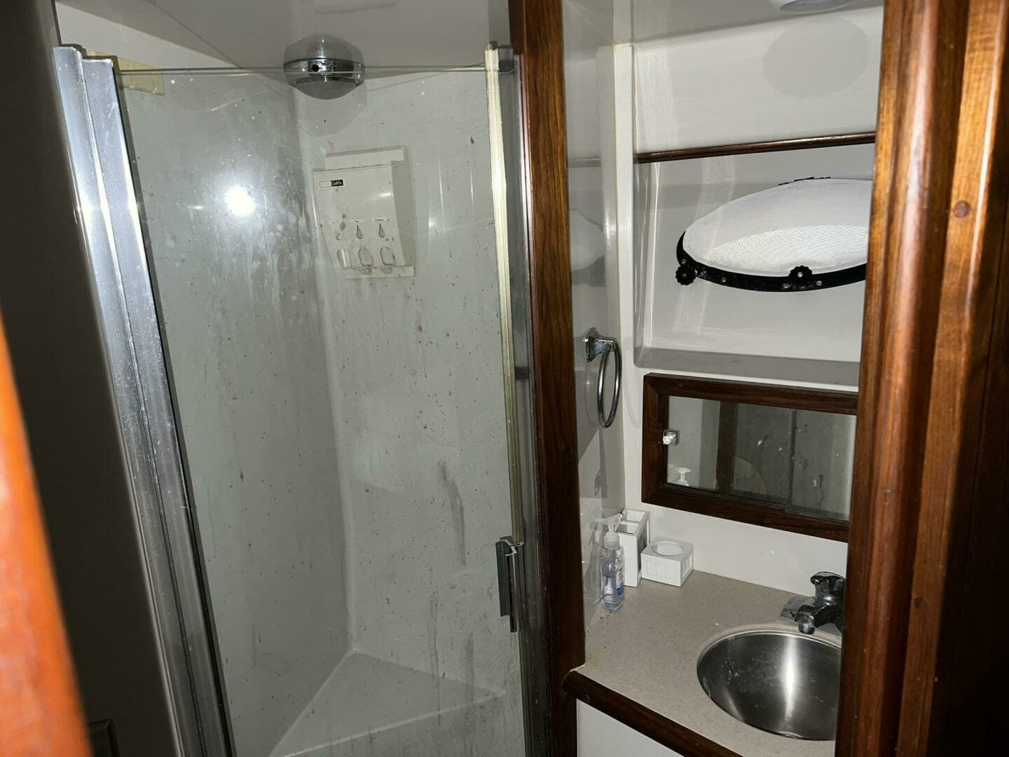 1987 Californian 42 Motor Yacht - Image 15