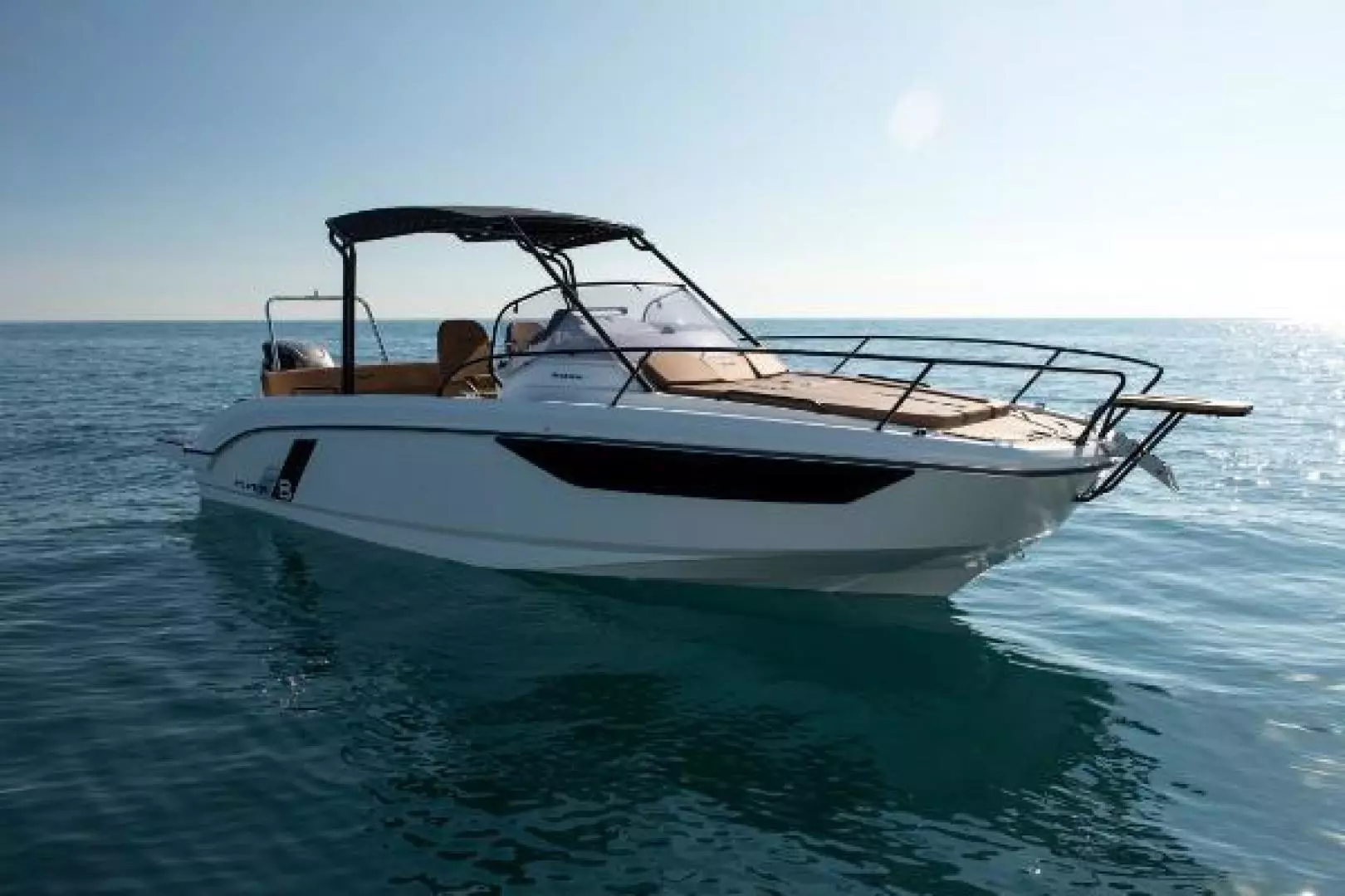 2026 Beneteau Flyer 8 SunDeck - Image 4