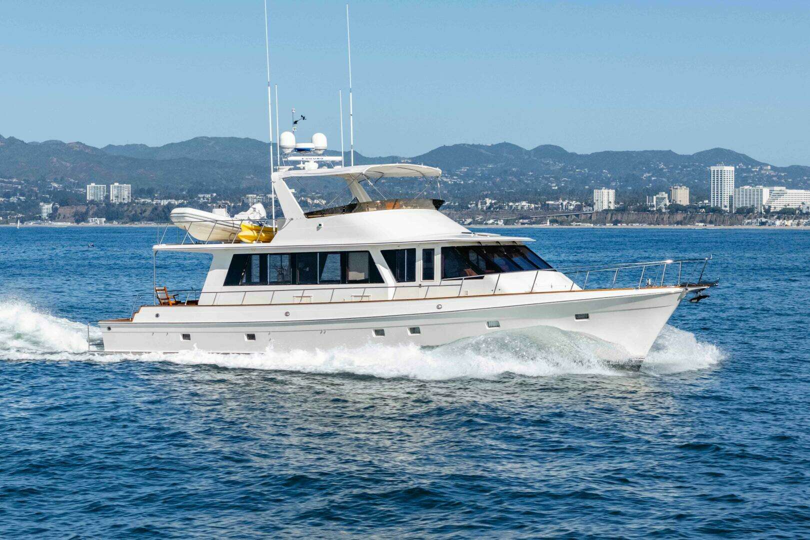 2000 Offshore Yachts Flushdeck - Image 2