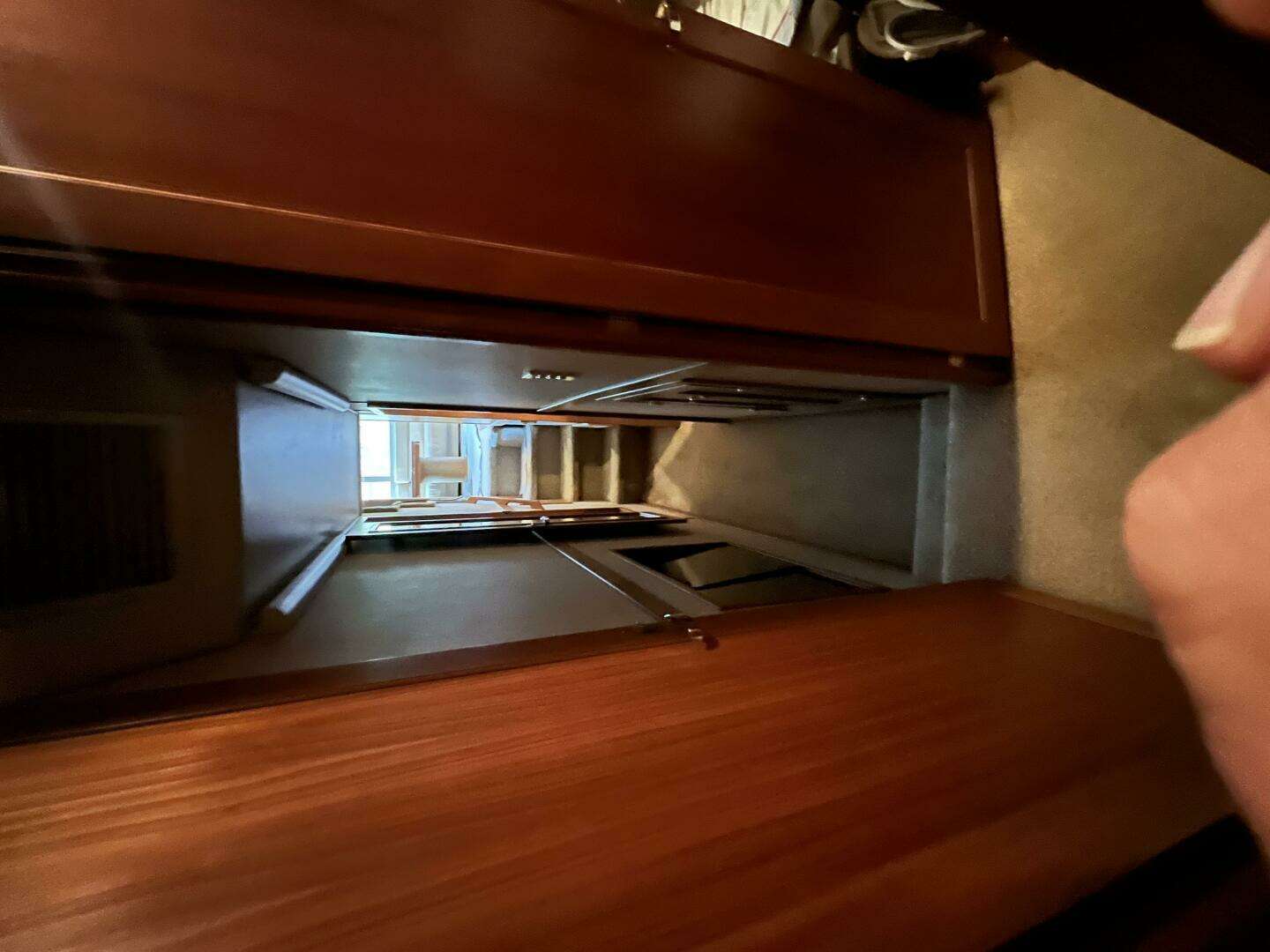2000 Bayliner 4788 - Image 24