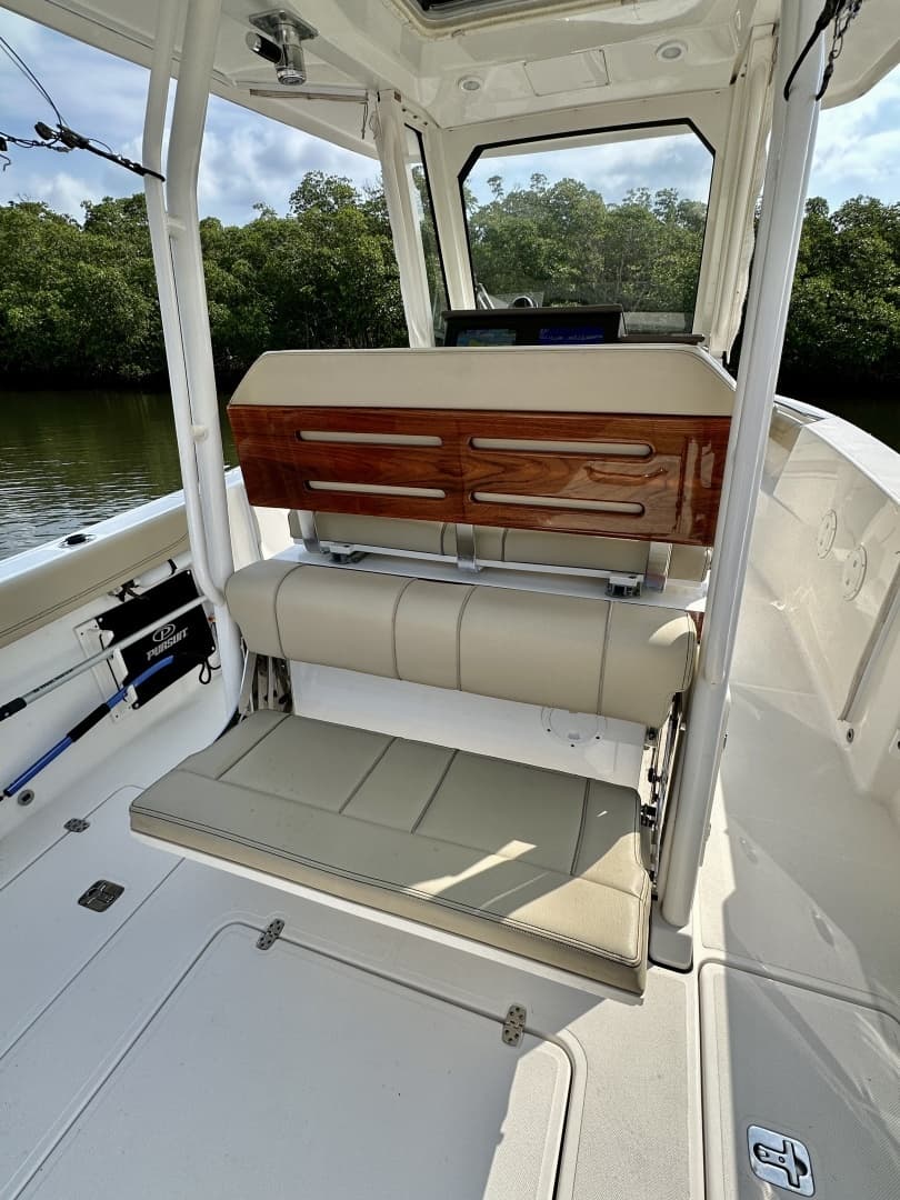 2019 Pursuit S288 CC - Image 23
