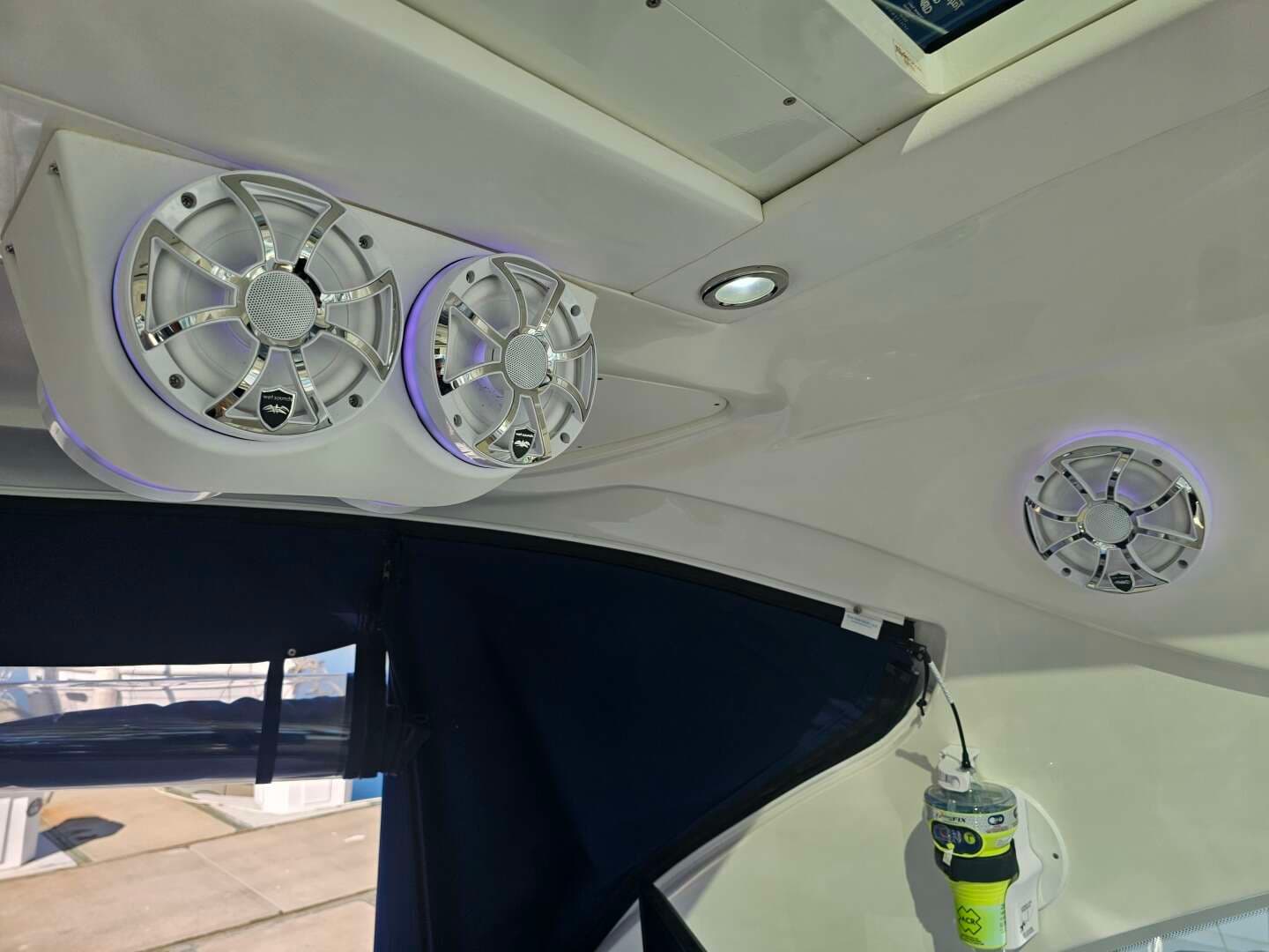 2012 Sea Ray 50 SUNDANCER - Image 26
