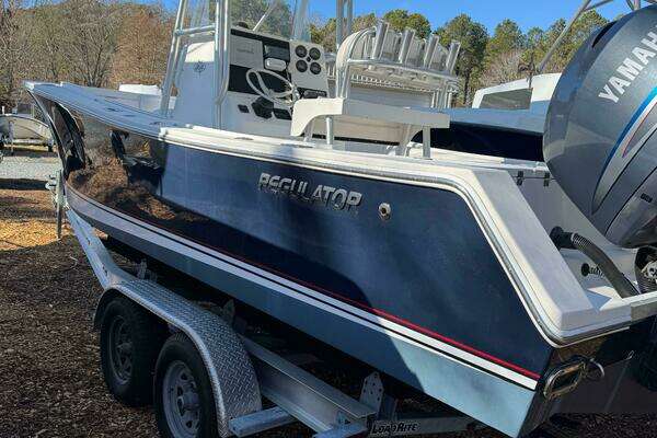 2004 Regulator 24 FS