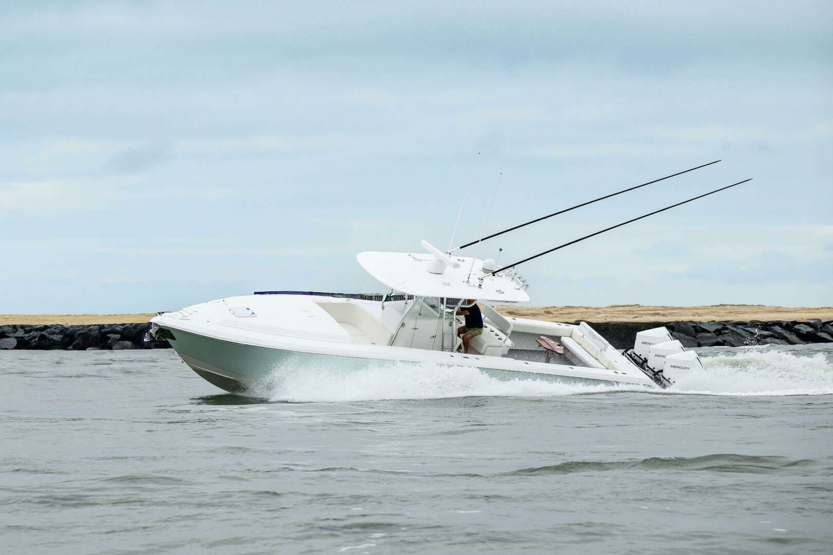 2008 Venture 39 Cuddy - Image 12