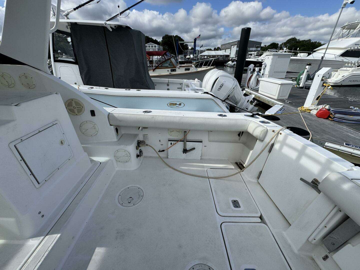 1999 Tiara Yachts 2900 Open - Image 10