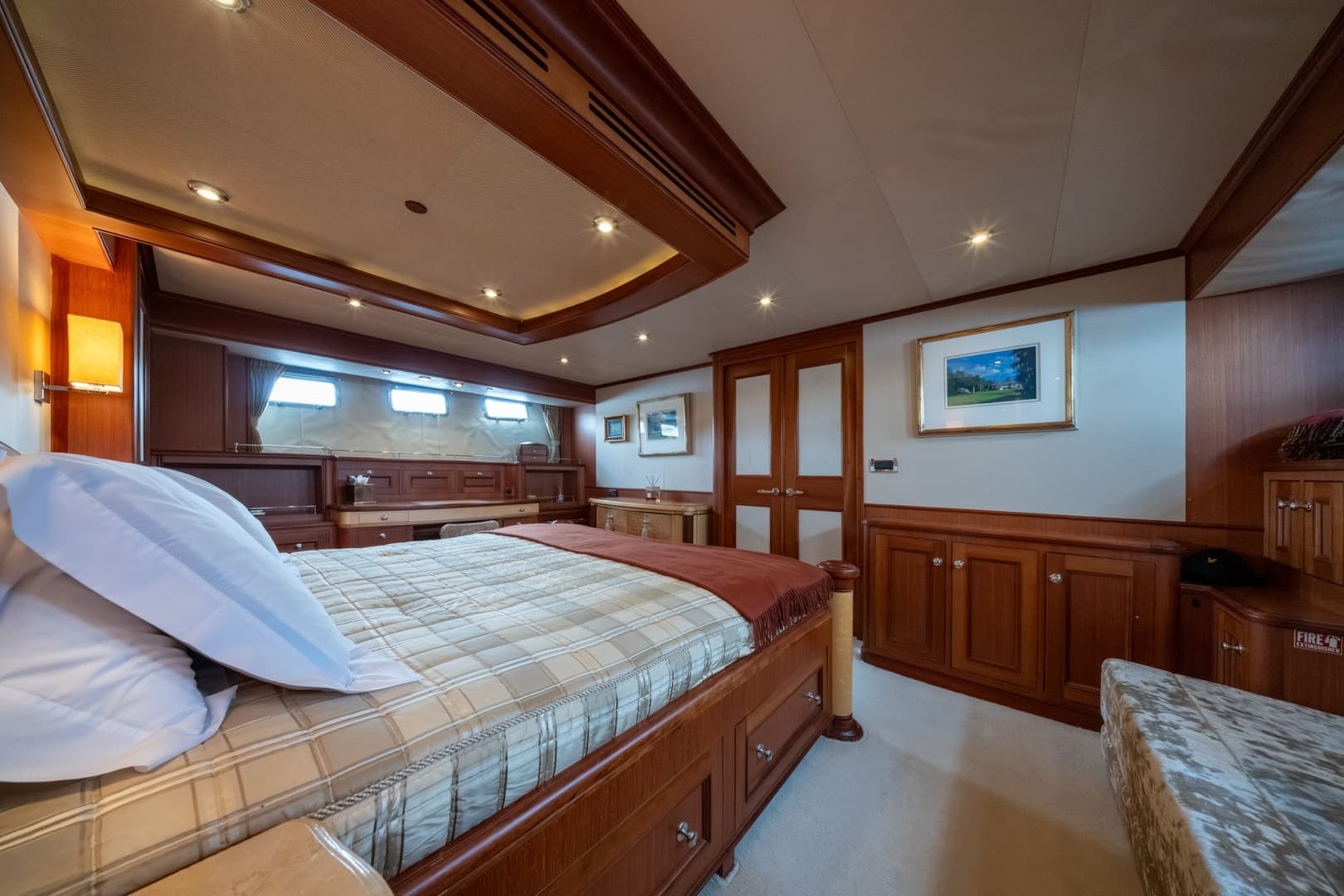 2010 Marlow Explorer 72E-CB - Image 22