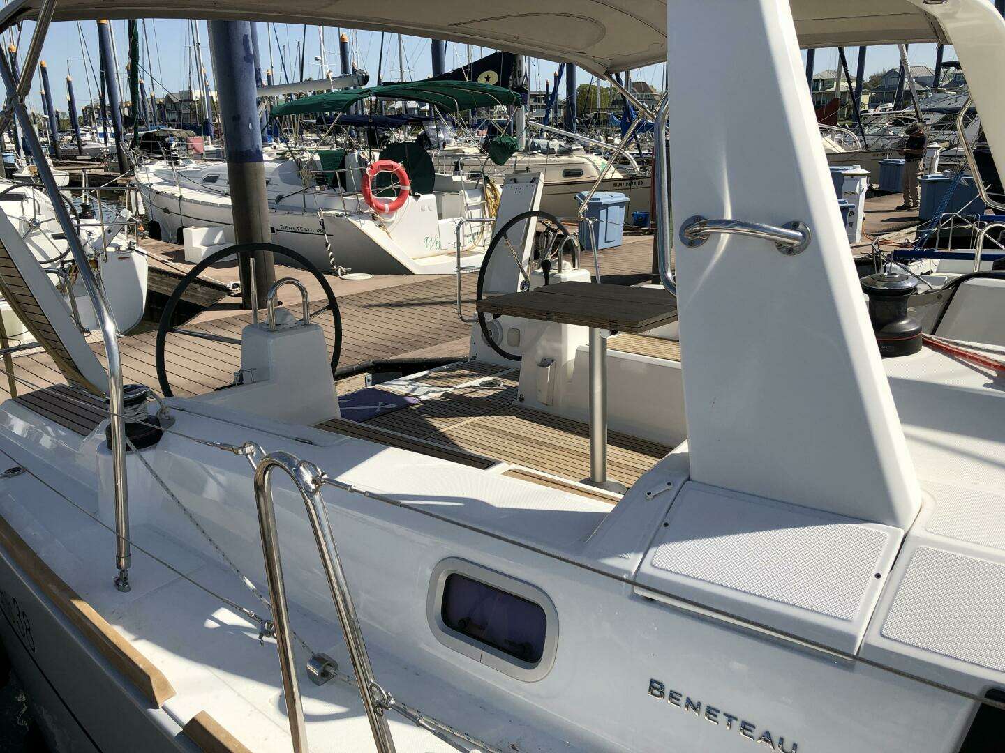 2017 Beneteau Oceanis 38 Weekender - Image 5
