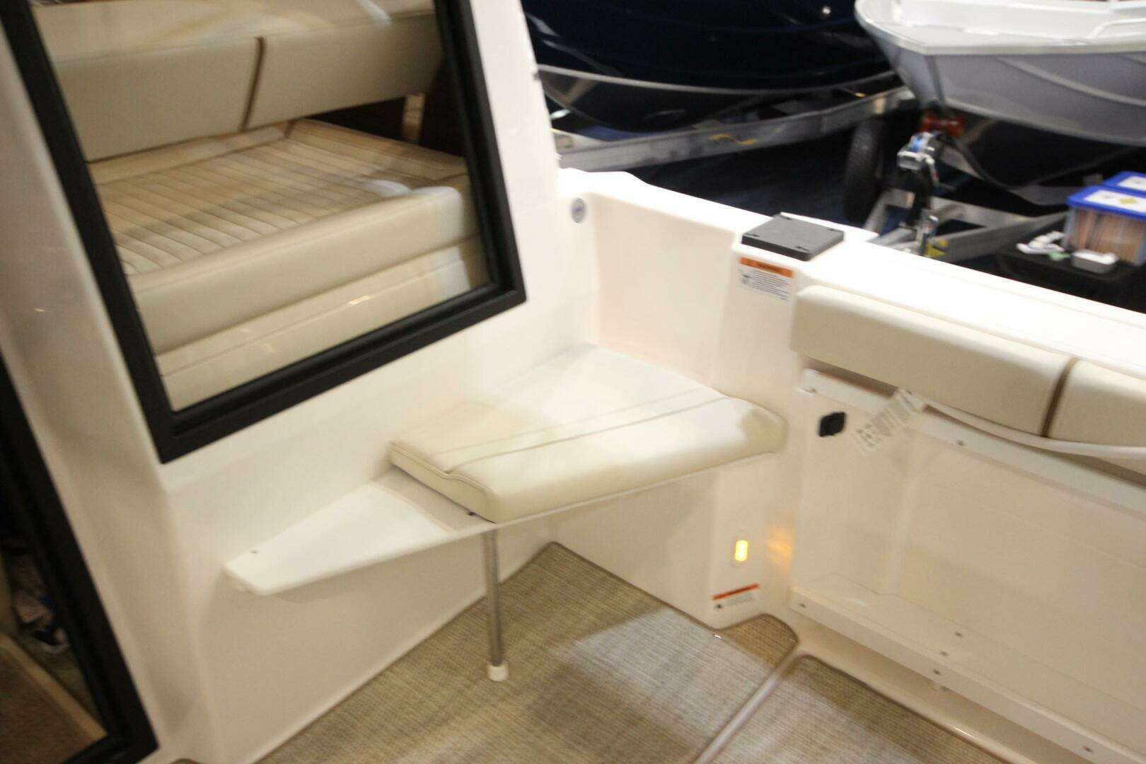 2026 Ranger Tugs R-27 Luxury Edition - Image 18