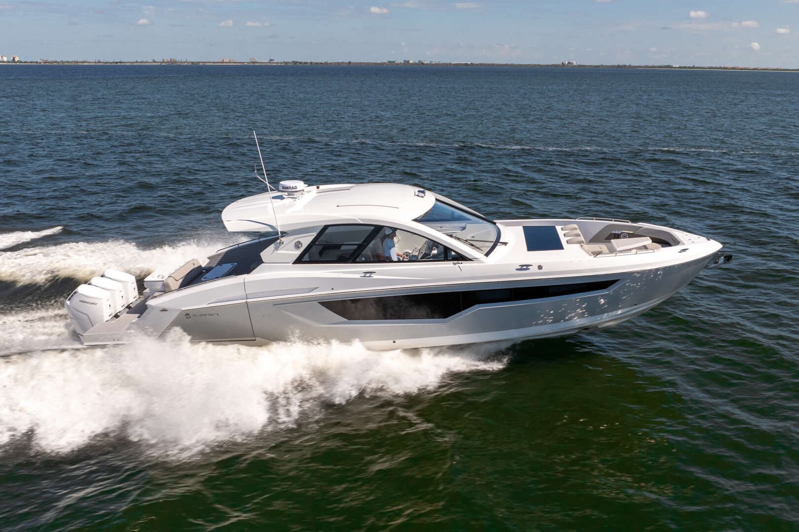 2026 Cruisers Yachts 50GLS OB - Image 51