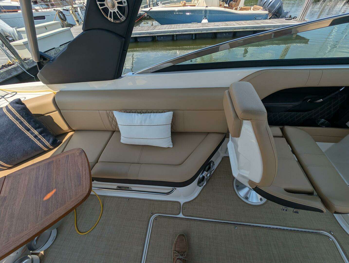 2023 Sea Ray 280 SLX - Image 34