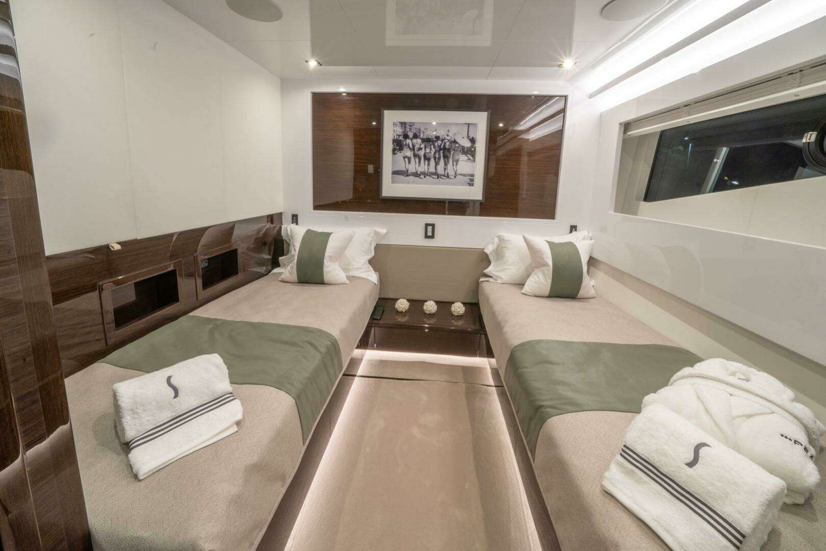 2020 Pearl 95 - Image 23