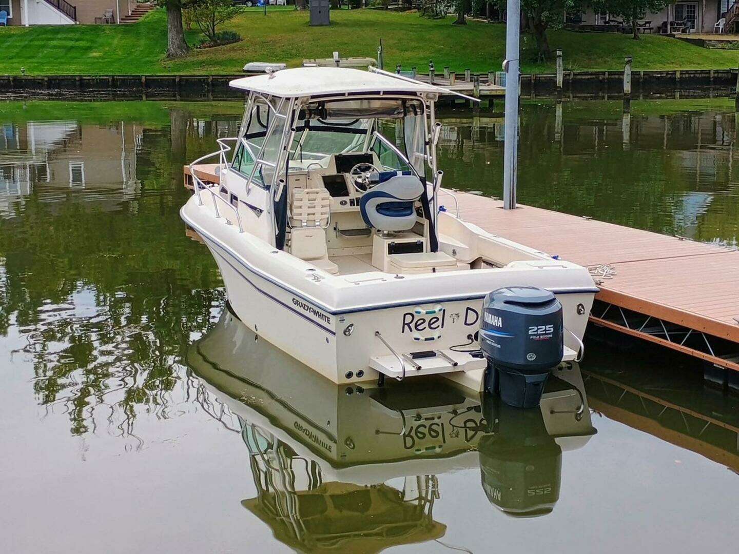 2004 Grady-White Gulfstream 232 - Image 4