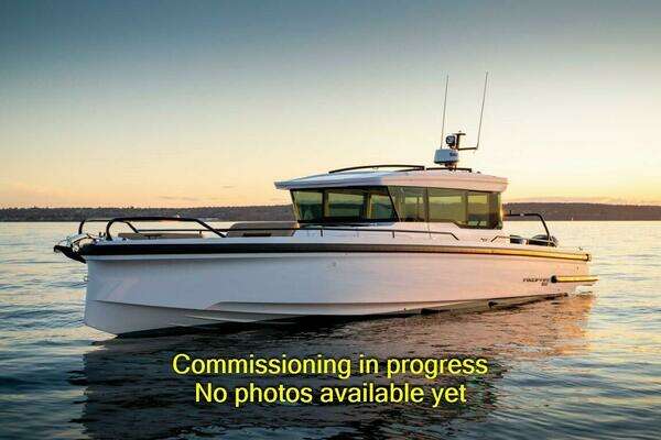 2024 Axopar 37XC CROSS CABIN - Image 1