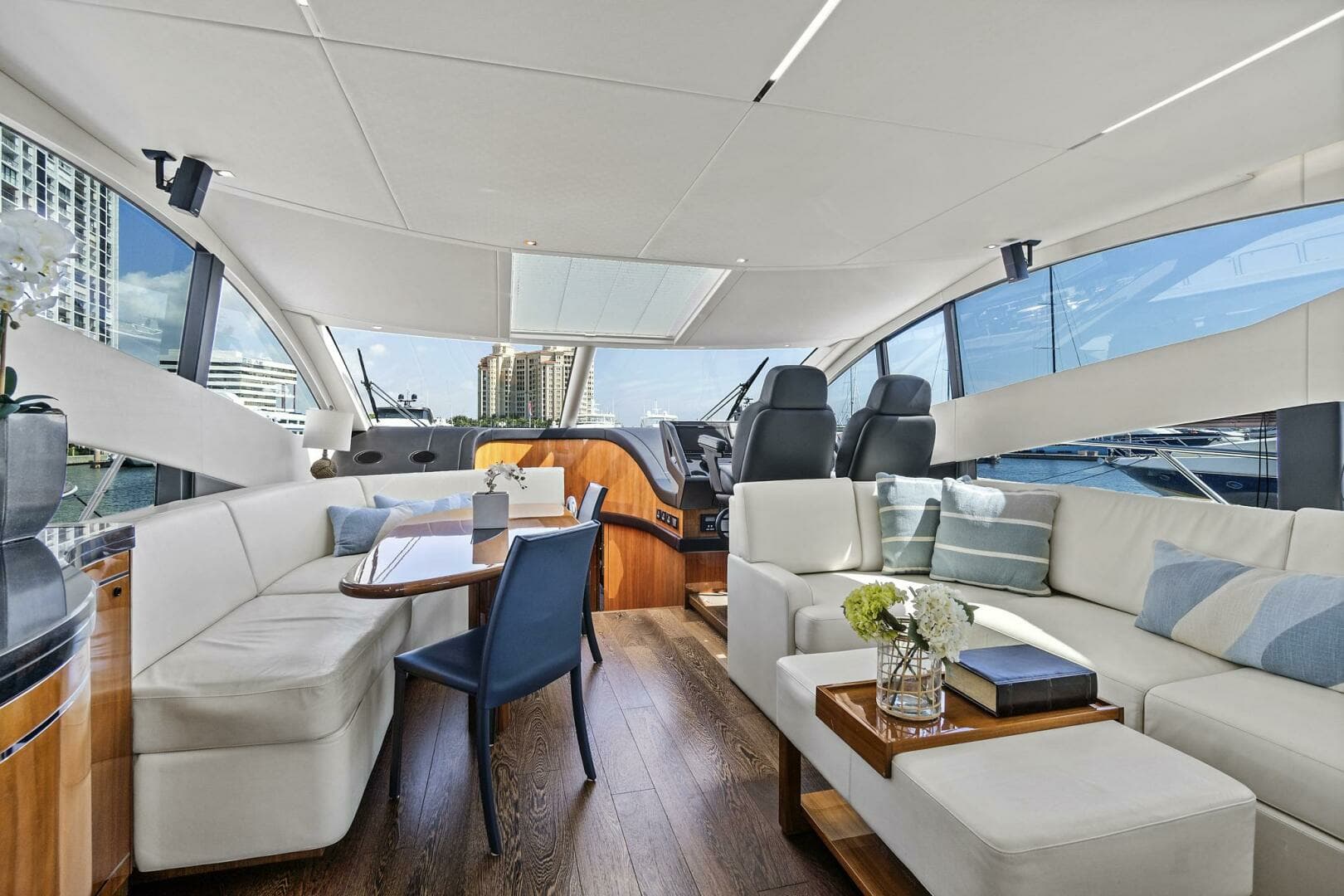 2017 Sunseeker 68 Sport Yacht - Image 30