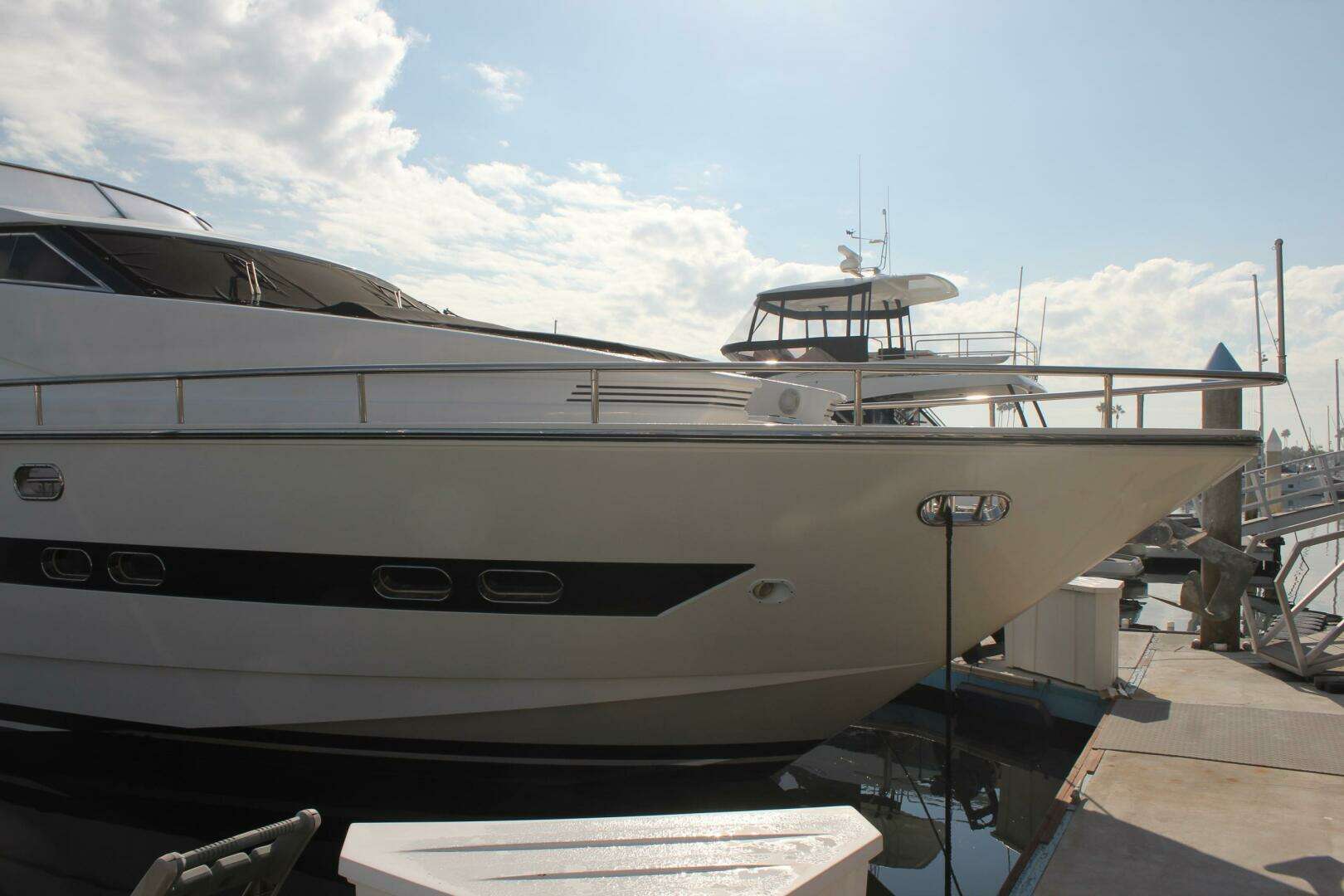 1999 Horizon 70 FLY - Image 19