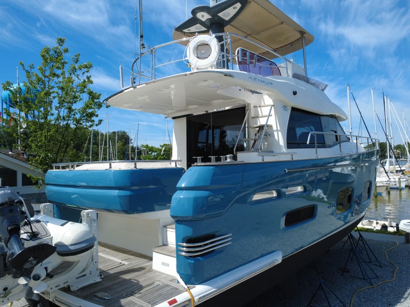 2014 Azimut Magellano 50 - Image 6