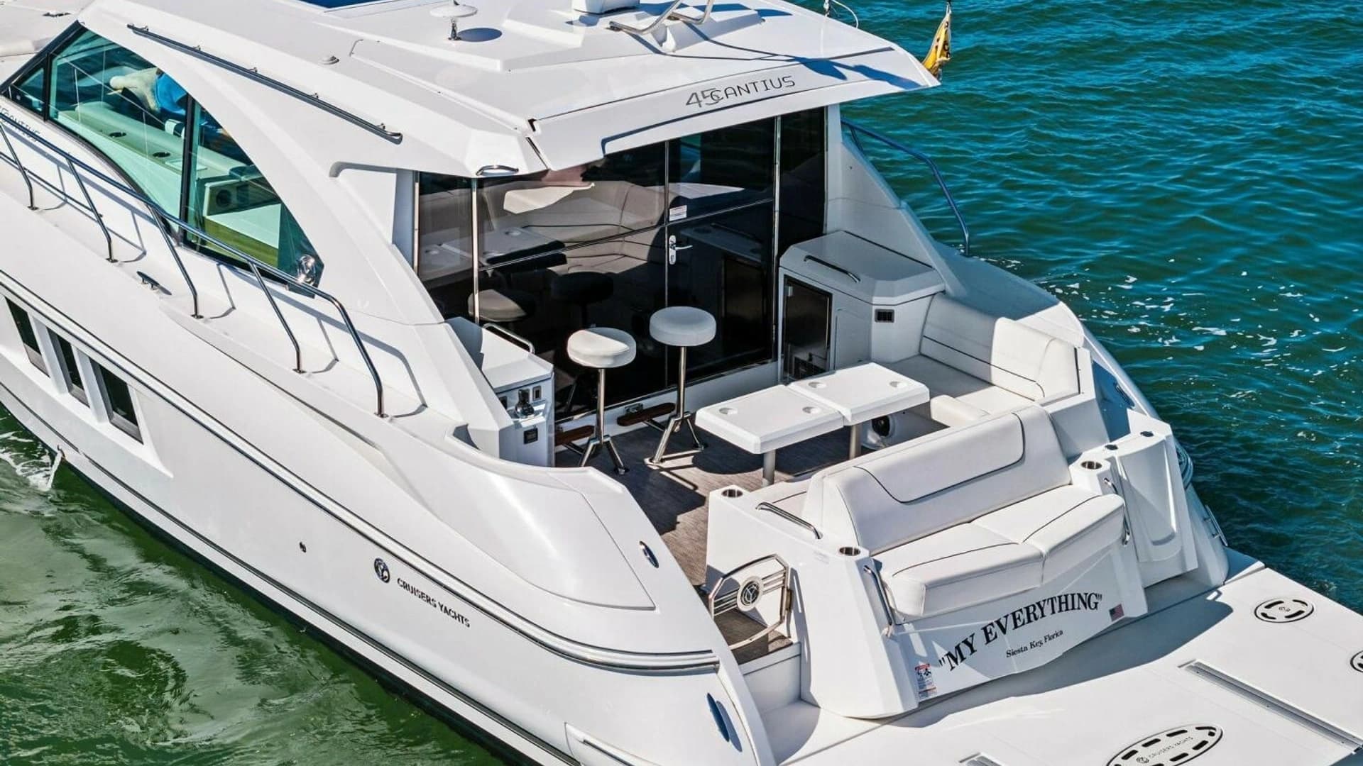 2019 Cruisers Yachts 45 Cantius - Image 72