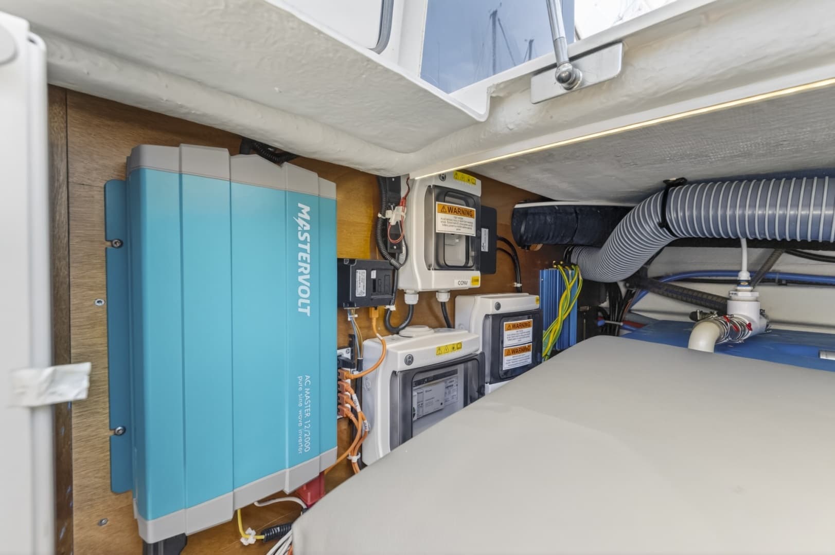 2022 Beneteau Swift Trawler 41 Fly - Image 77