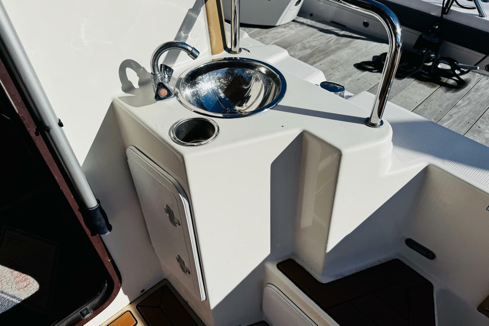 2013 Ranger Tugs R-31 - Image 33