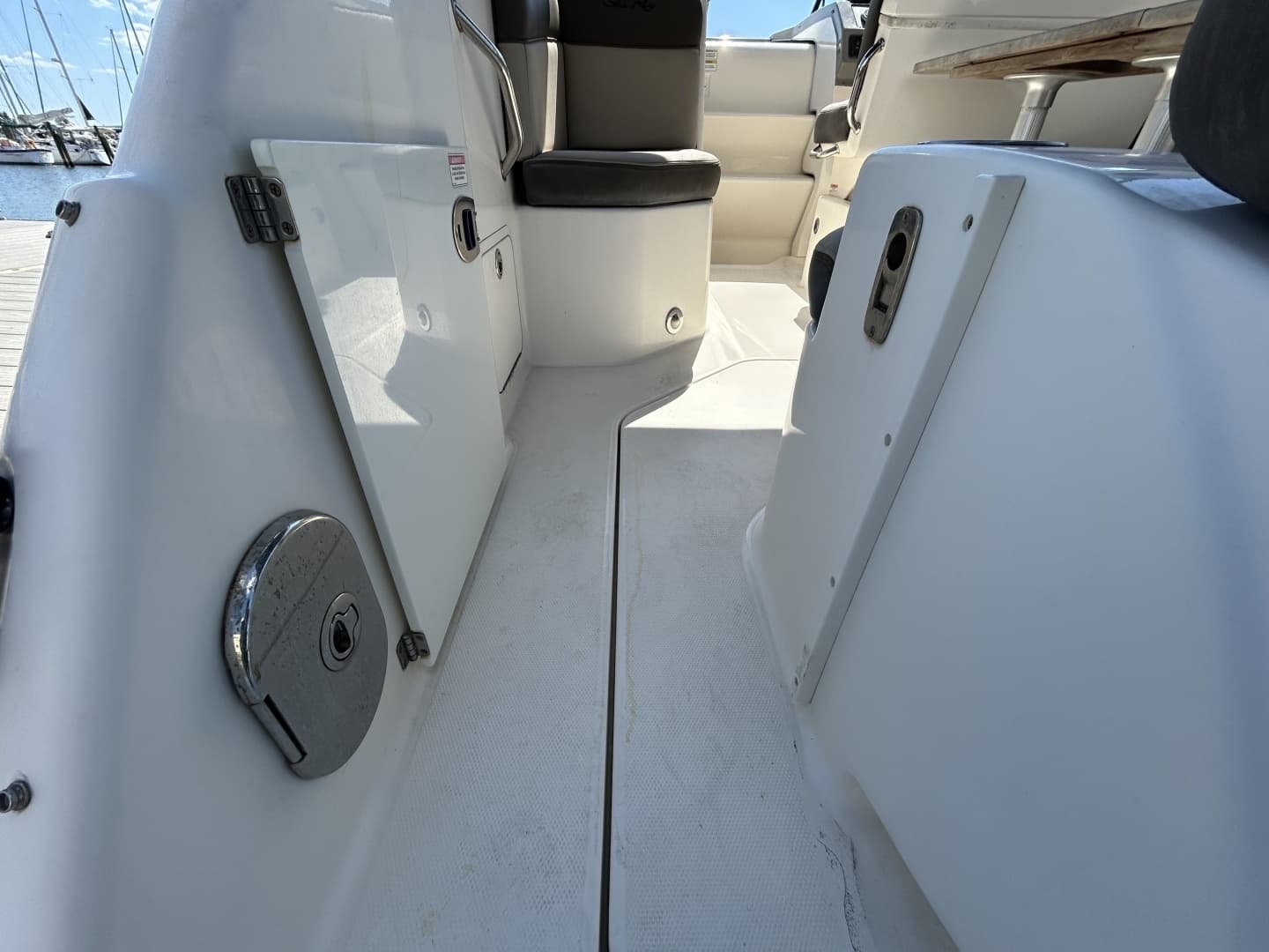 2014 Sea Ray — - Image 53