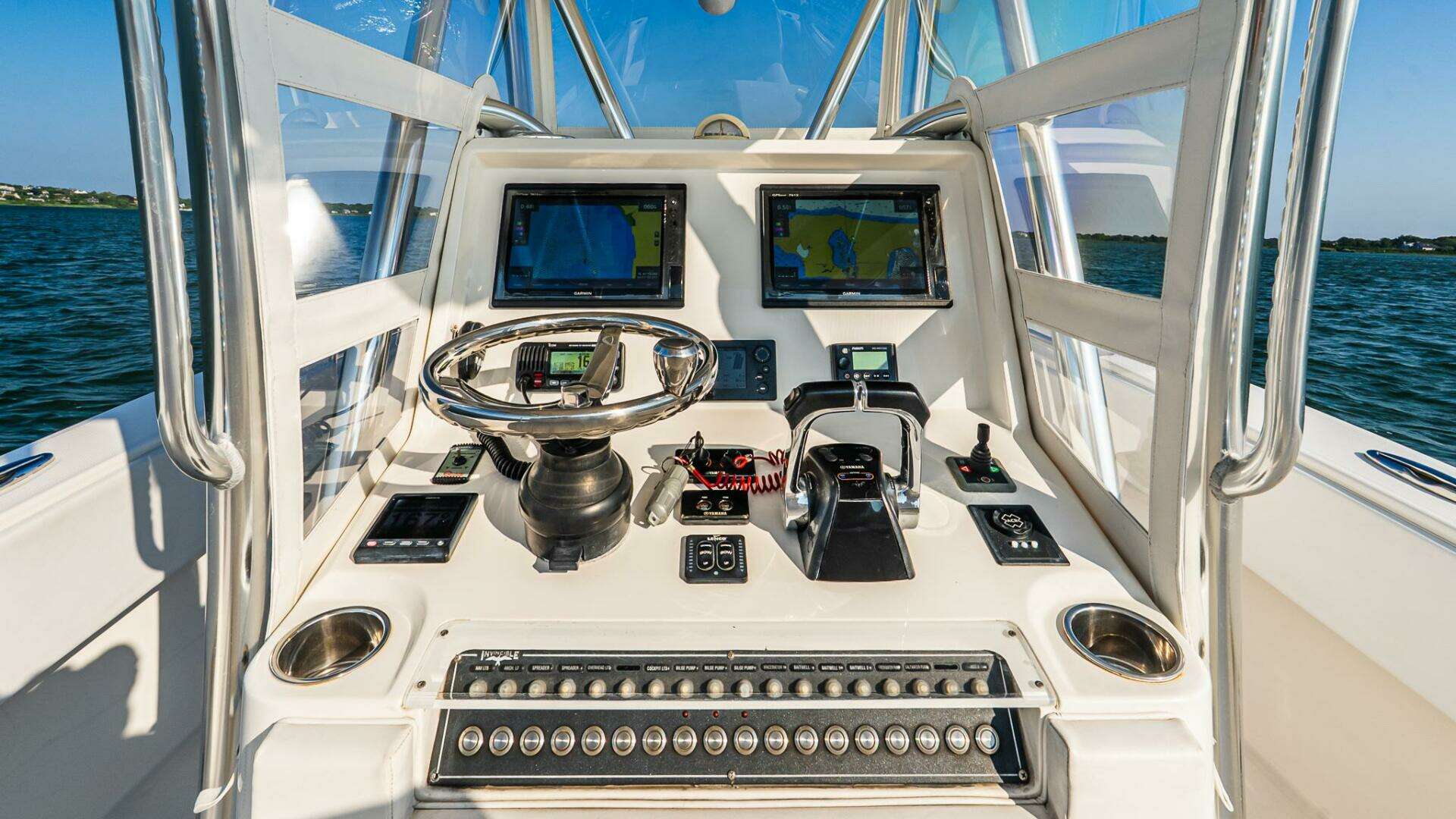 2016 Invincible 33 Open Fisherman - Image 18