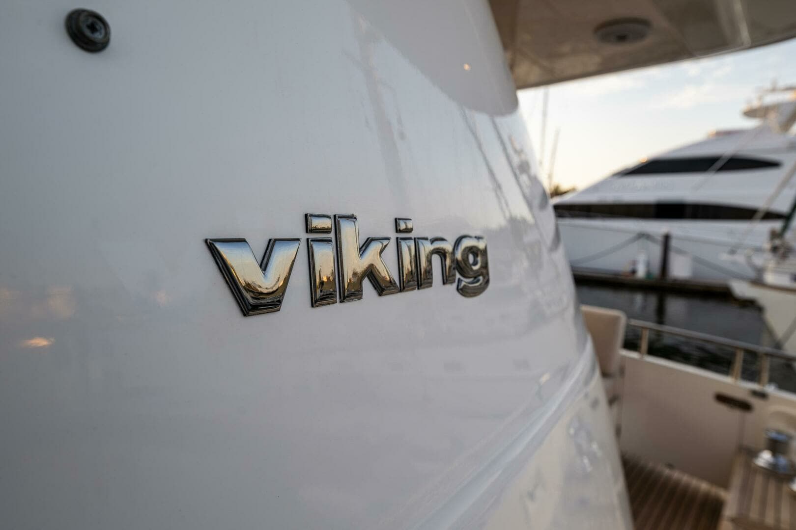 2002 Viking Princess 72 Princess Yacht - Image 17