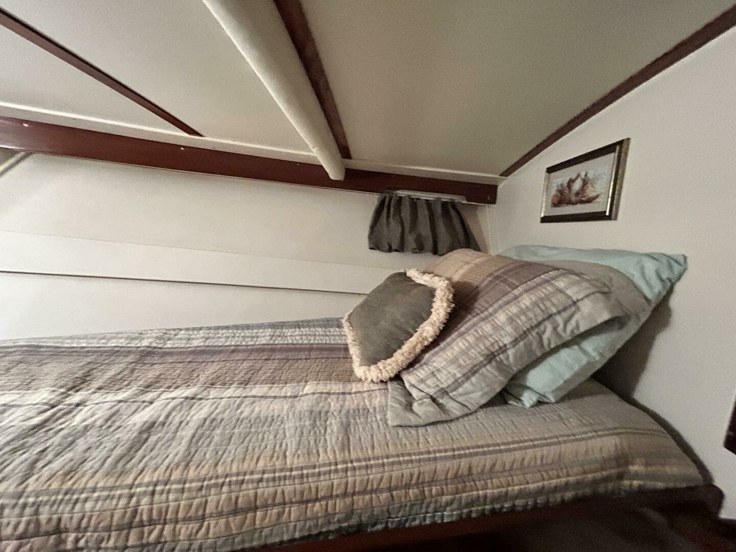 1962 Matthews 42 Double Cabin - Image 41