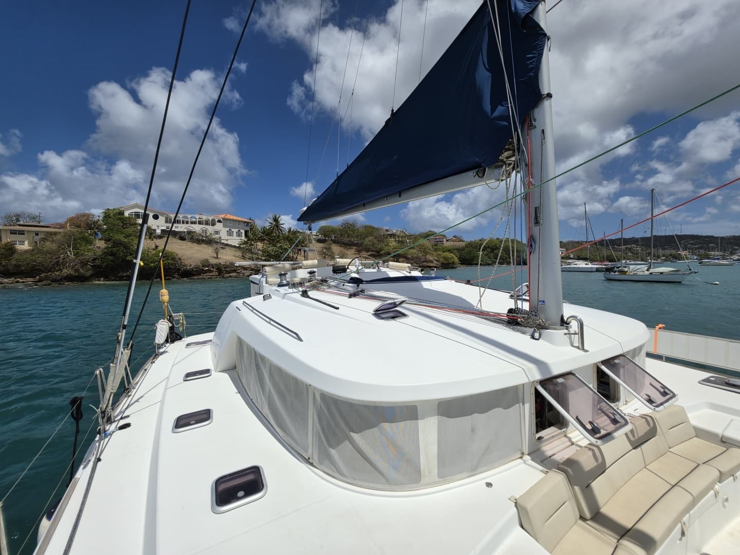 2006 Lagoon 440 - Image 8