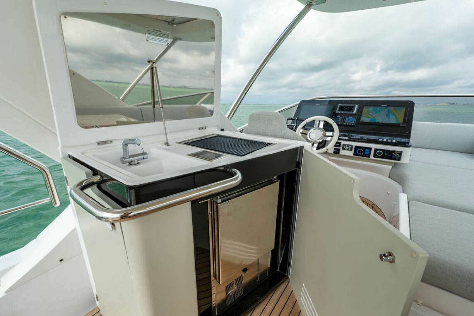 2022 Azimut 55 FLY - Image 13