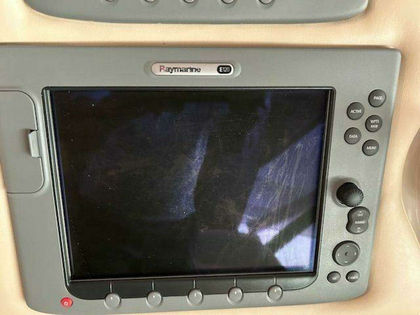 1998 Sea Ray 540 Sundancer - Image 35