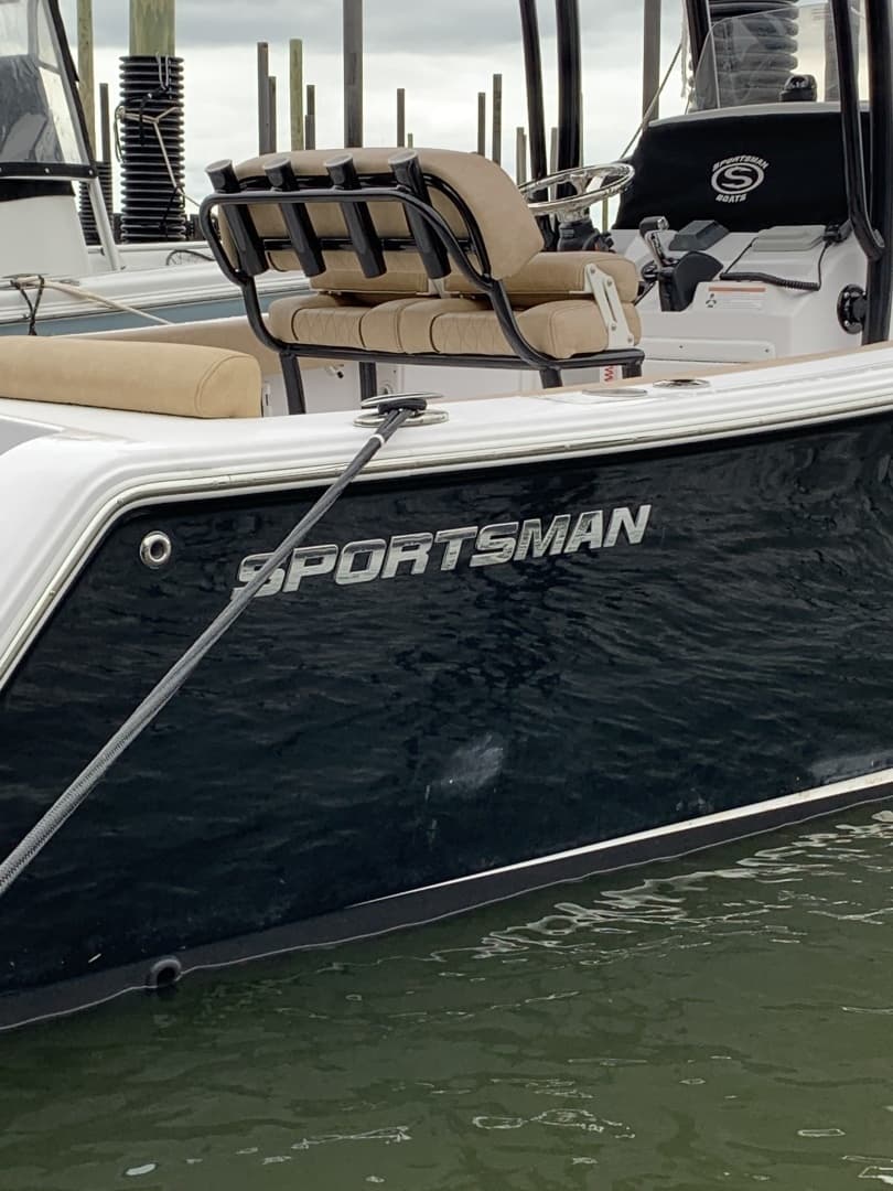 2019 Sportsman Heritage 231 Center Console - Image 9