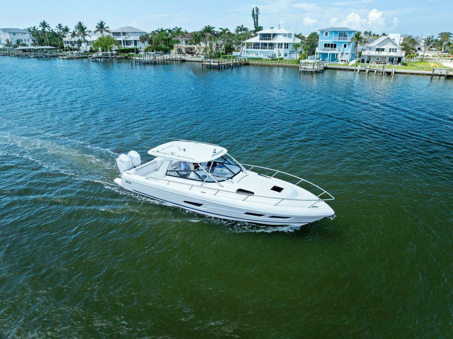 2022 Intrepid 438 Evolution - Image 13