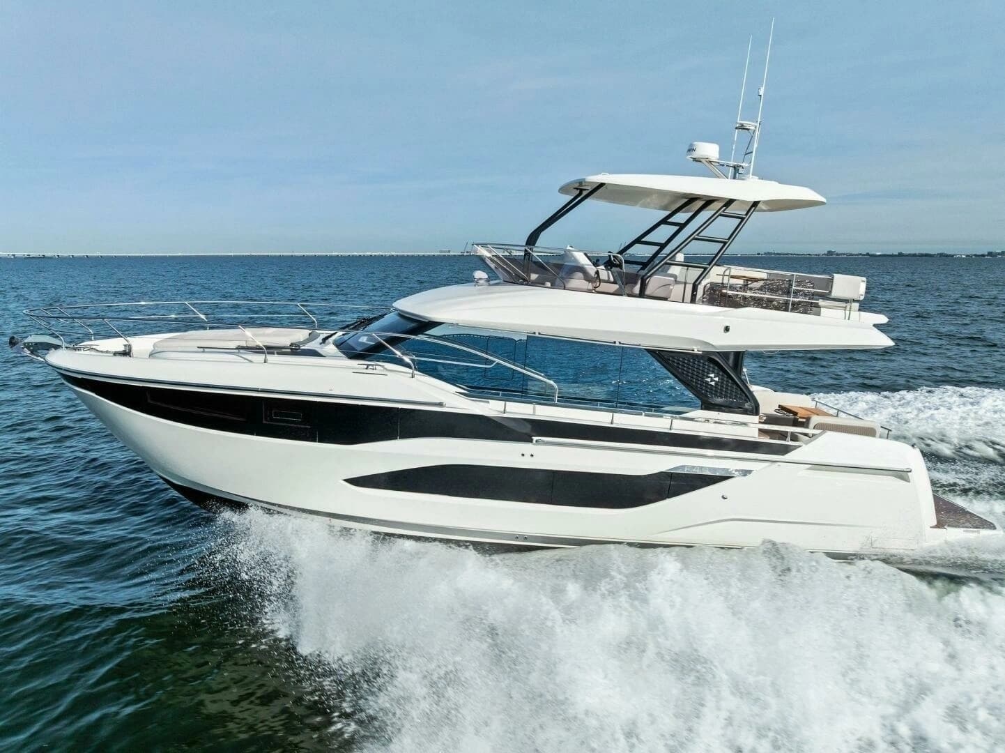2026 Prestige F4.9 - Image 84