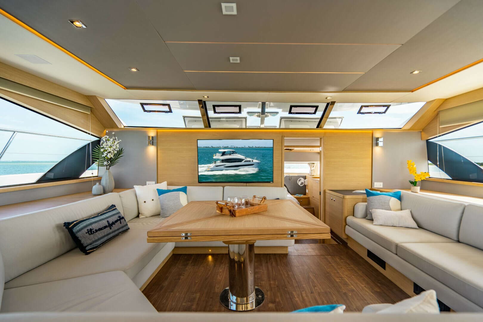 2024 Aquila 54 Yacht - Image 23