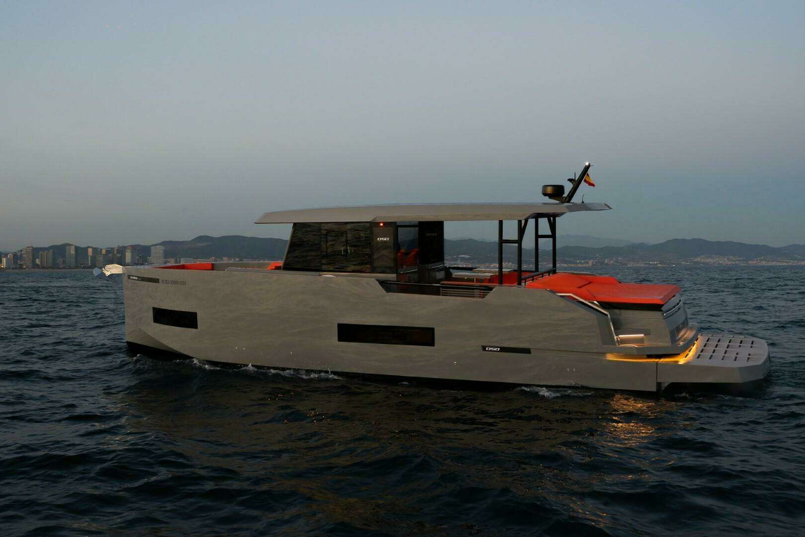 2026 De Antonio Yachts 50 Coupe - Image 3