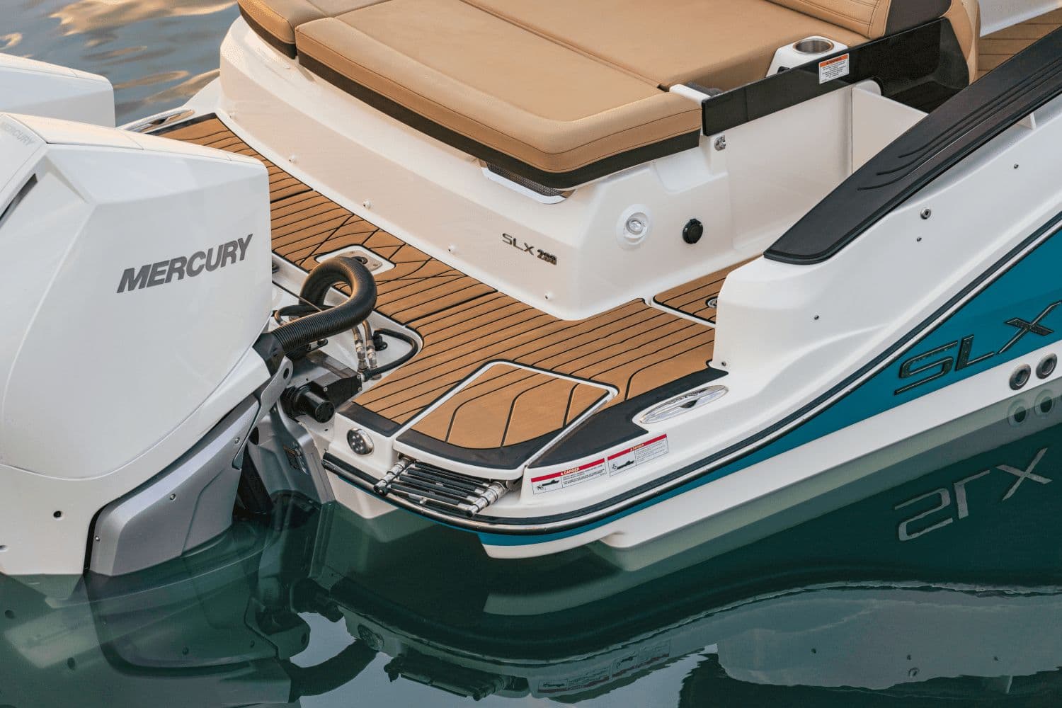 2026 Sea Ray SLX 280 Outboard - 10