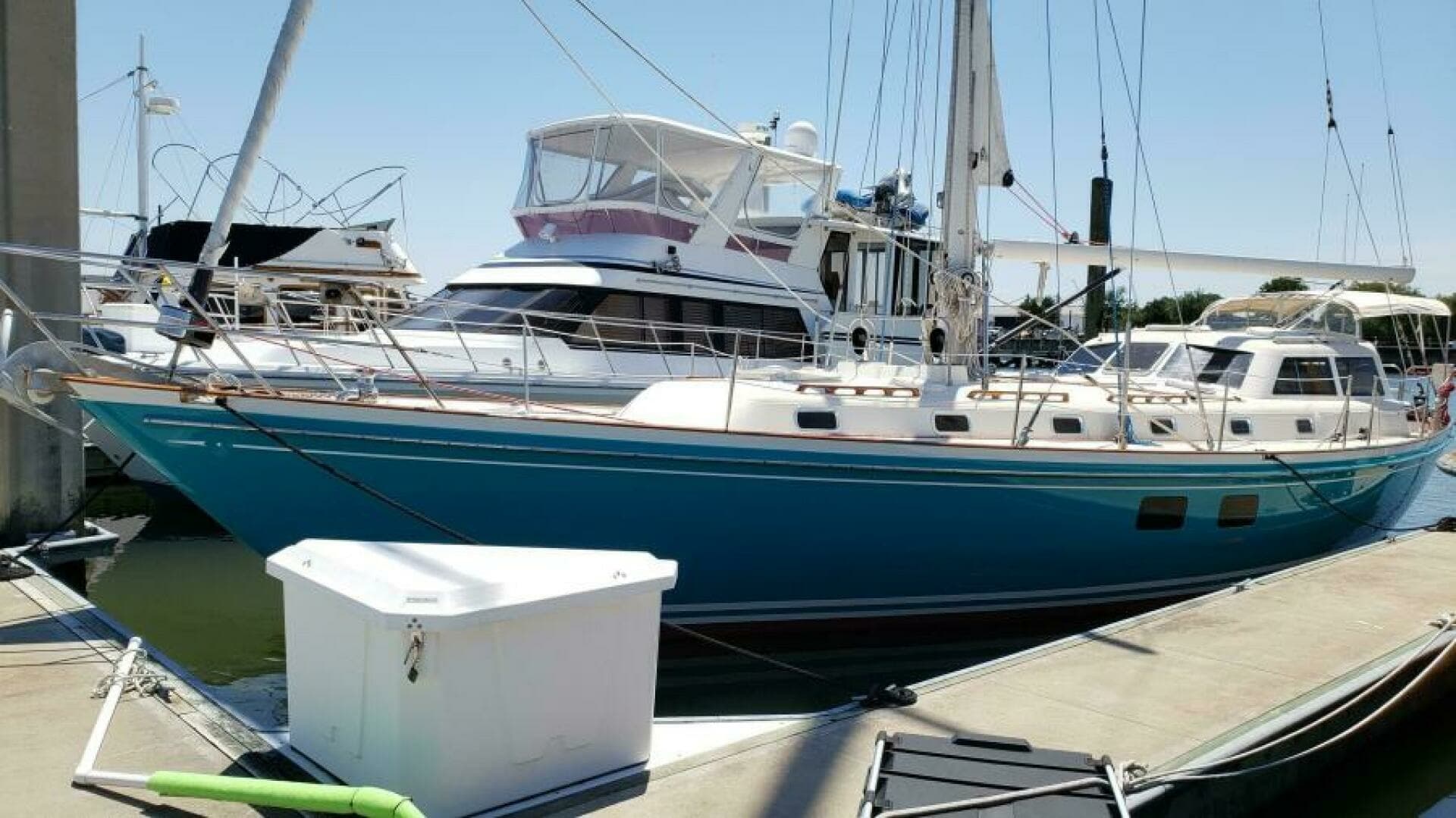 1996 Little Harbor 51 Pilothouse - Image 6