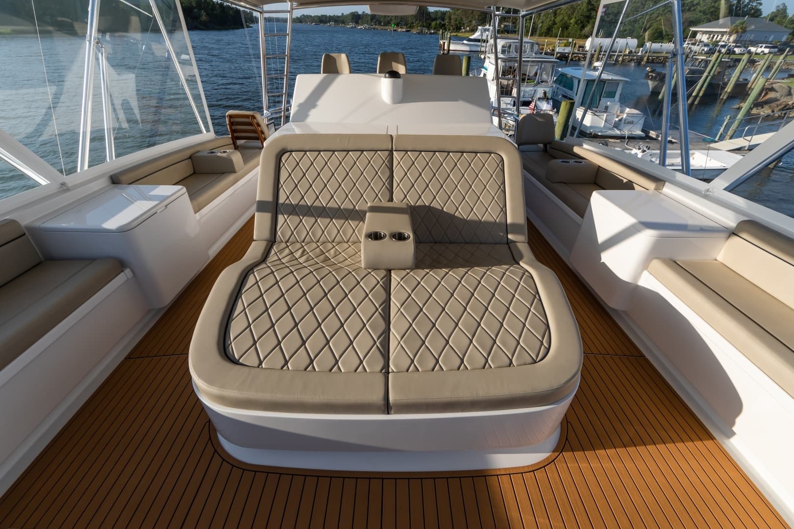 2021 Jarrett Bay — - Image 30